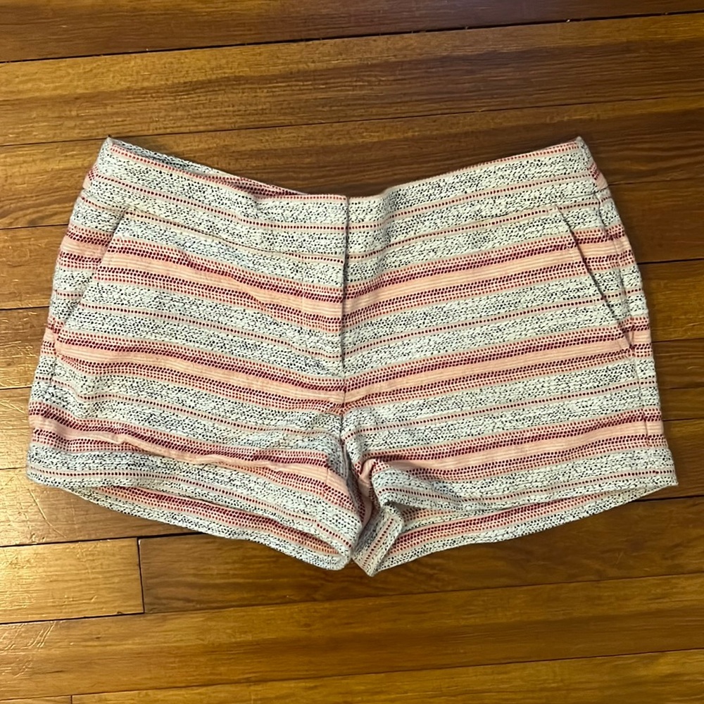 Loft stripped pattern shorts